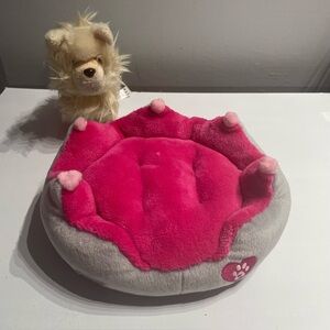 American Doll  Pomerian and Pet Bed